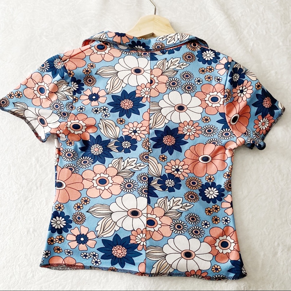 NWOT 70’s Hippie Floral Print Ruched Drawstring Crop Top - Picture 3 of 8